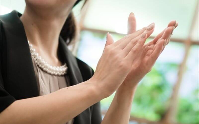 我が国への貢献があると認められるもの　サムネイル