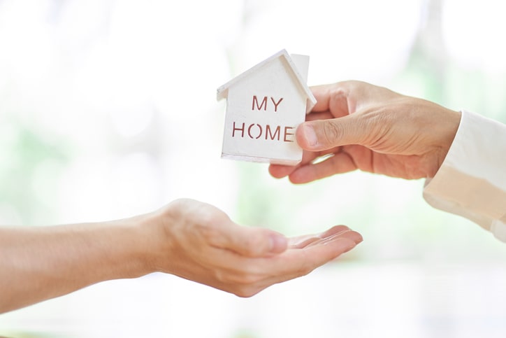 「家族滞在」ビザと永住申請