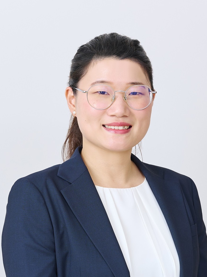 黄　丹秀