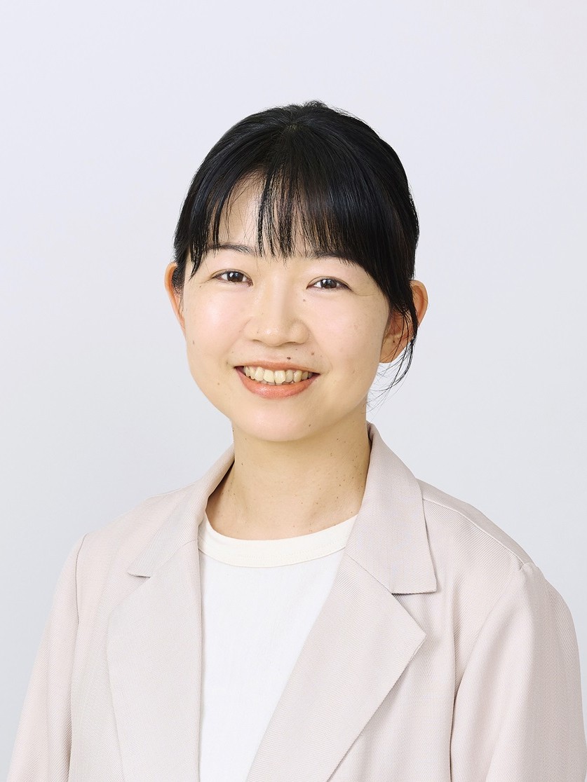 立入　由美子